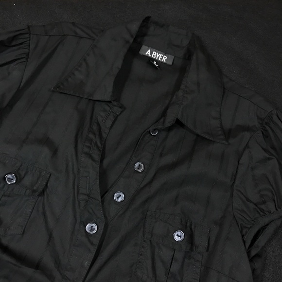 A Byer Long Black Shirt Sz M Cap Sleeve W/ button - Picture 6 of 8
